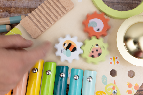 Musikparty-Tisch für Kinder