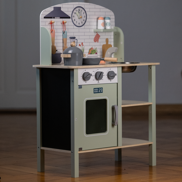Holzküche für kleine Kochtalente